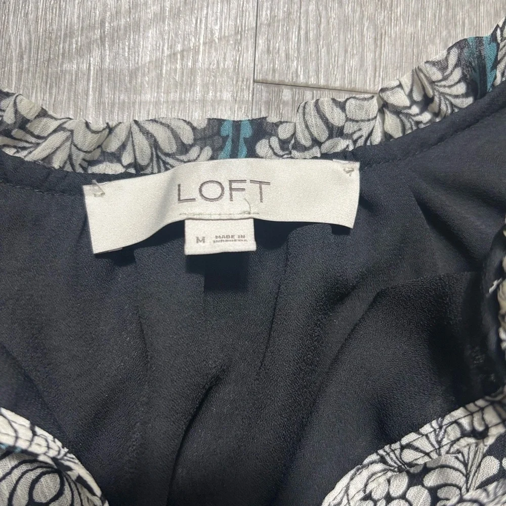 LOFT Scroll Smocked Tie Neck Blouse Size Medium